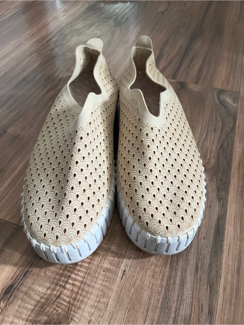 Ilse Jacobsen Beige Tulip Flats Sz 37